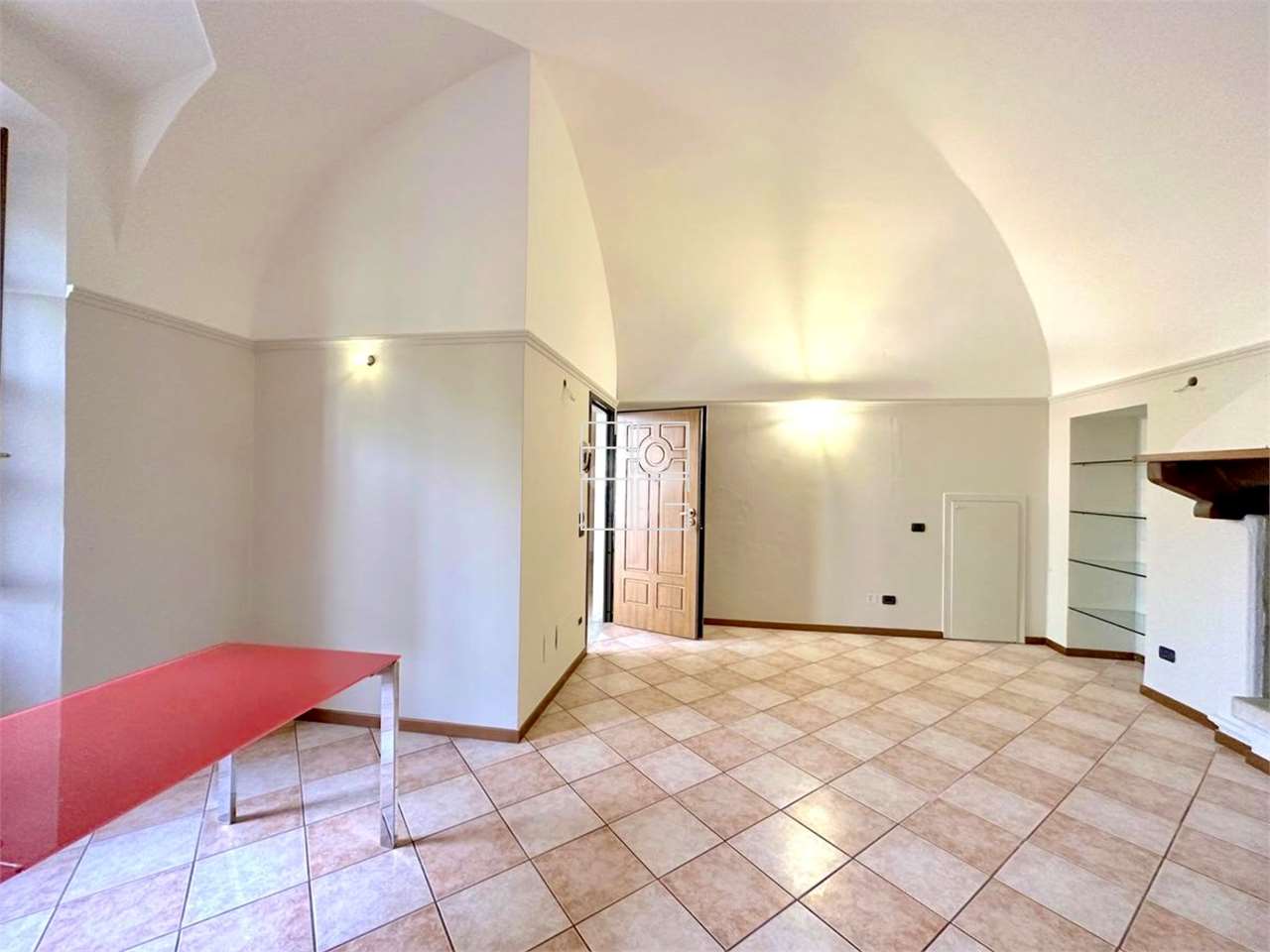 Geräumige Wohnung im historischen Stadtkern in Desenzano del Garda