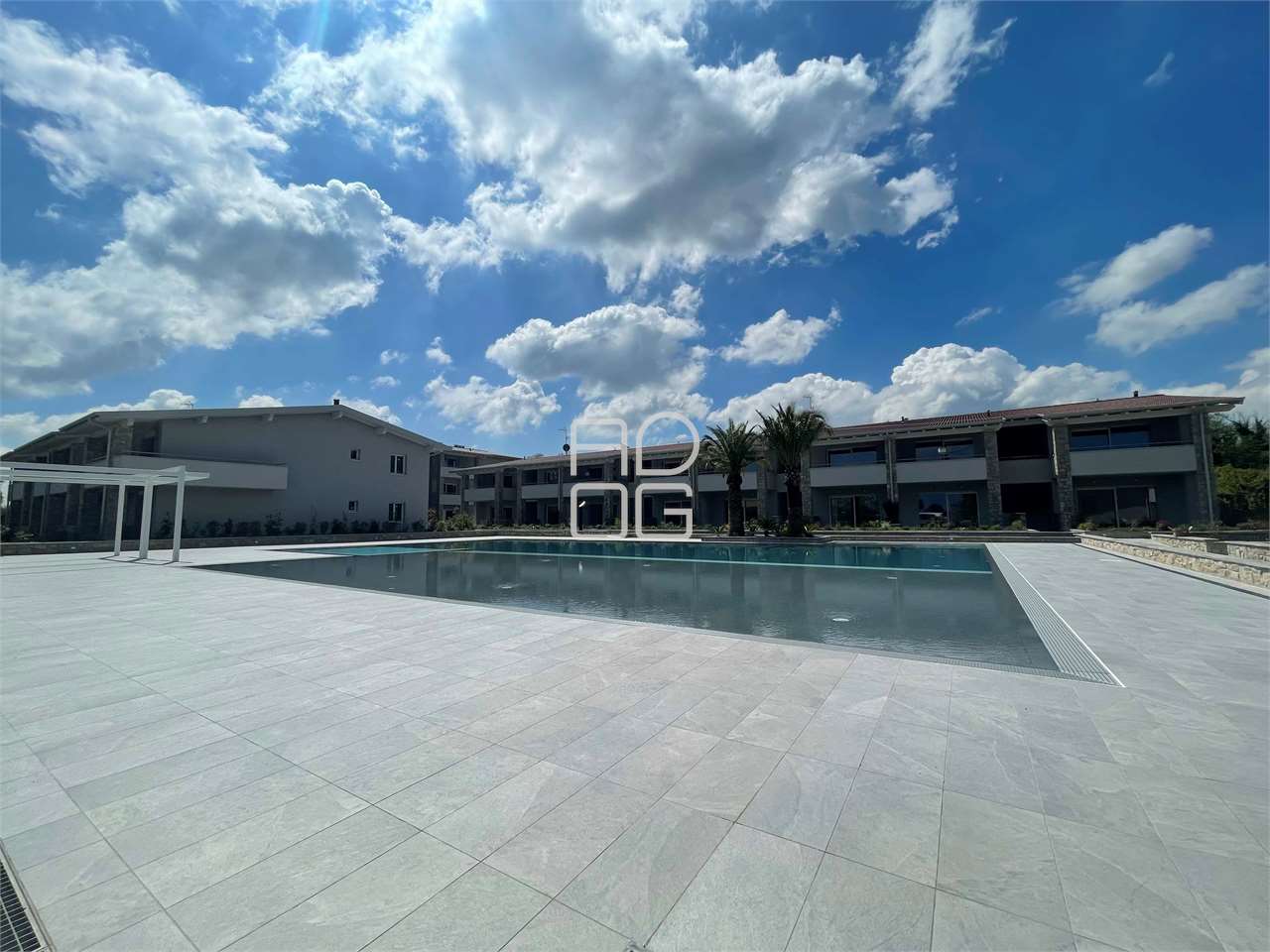 Nuovo residence con piscina in classe A в Desenzano del Garda