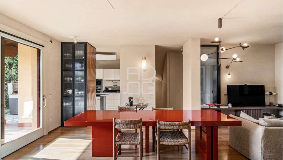 imm_69387-20251030121552-1280-_Watermark_png_mc