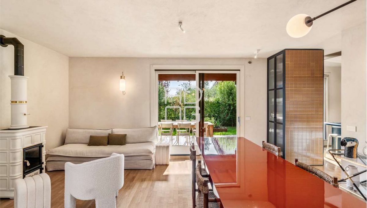 imm_69388-20251030121553-1280-_Watermark_png_mc