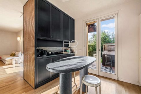 imm_69393-20251029124658-1280-_Watermark_png_mc