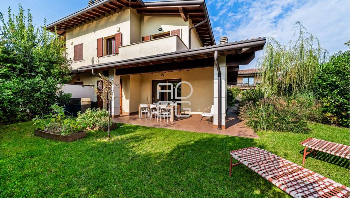 imm_69399-20251030121633-1280-_Watermark_png_mc