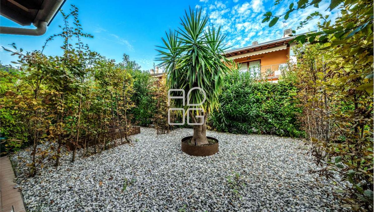 imm_69400-20251028115848-1280-_Watermark_png_mc