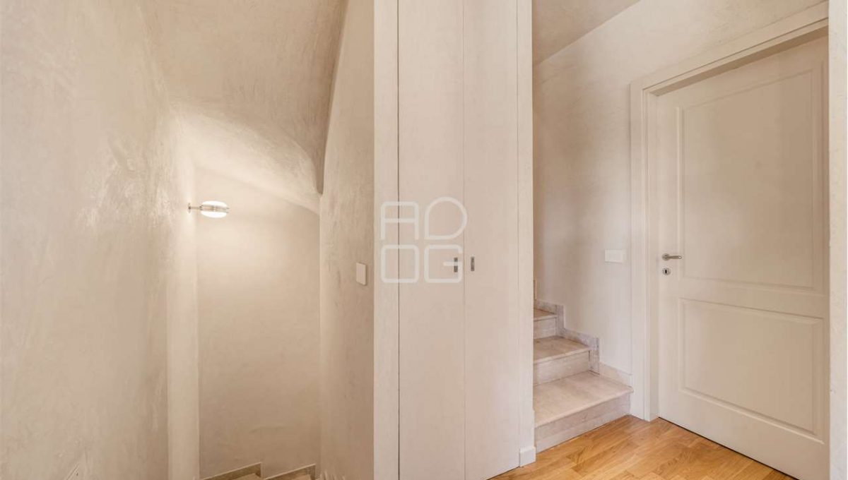 imm_69404-20251030121640-1280-_Watermark_png_mc