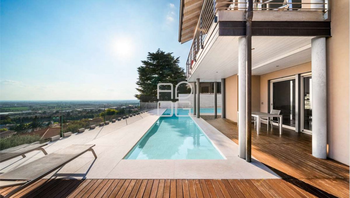 imm_69458-20251028220743-1280-_Watermark_png_mc