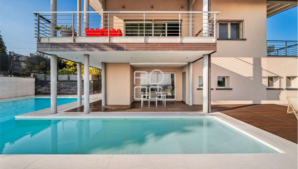 imm_69459-20251028220743-1280-_Watermark_png_mc