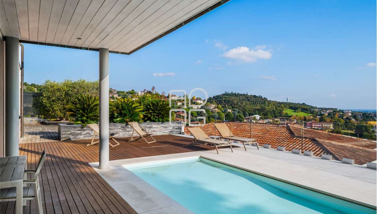 imm_69460-20251028220743-1280-_Watermark_png_mc