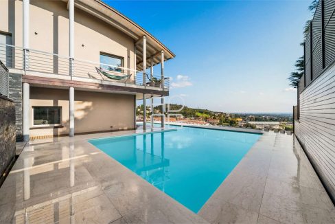 imm_69462-20251028220743-1280-_Watermark_png_mc