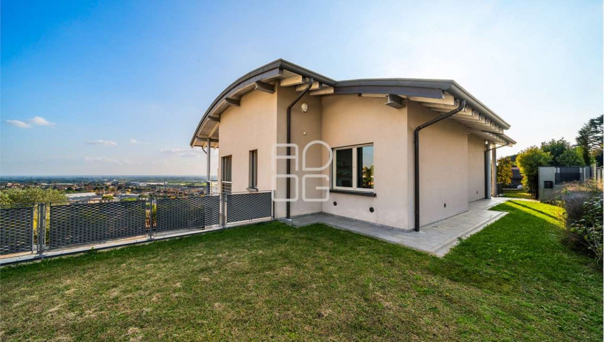 imm_69466-20251028220744-1280-_Watermark_png_mc