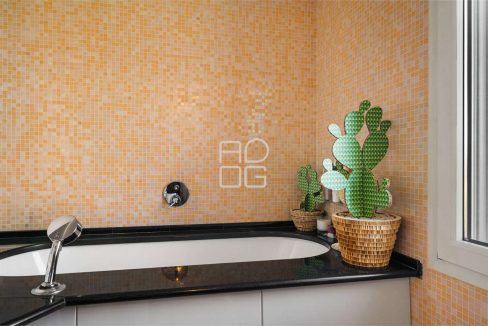 imm_69481-20251028220744-1280-_Watermark_png_mc