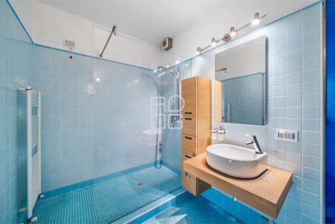 imm_69485-20251028220744-1280-_Watermark_png_mc