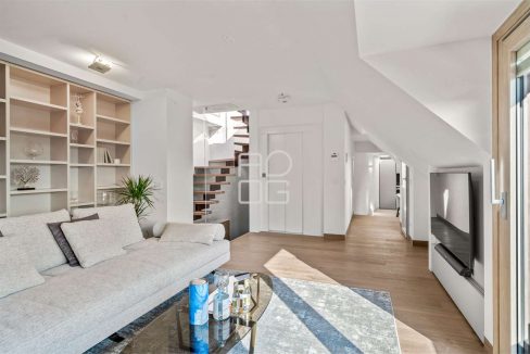 imm_64005-20251118175816-1280-_Watermark_png_mc