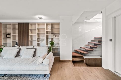 imm_64006-20251118175858-1280-_Watermark_png_mc