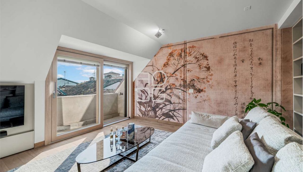 imm_64007-20251118175819-1280-_Watermark_png_mc