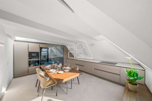 imm_64009-20251118175913-1280-_Watermark_png_mc