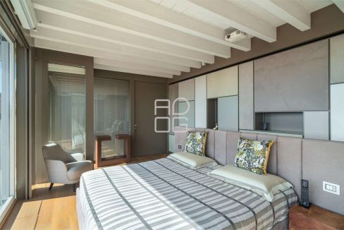 imm_65604-20250508212606-1280-_Watermark_png_mc