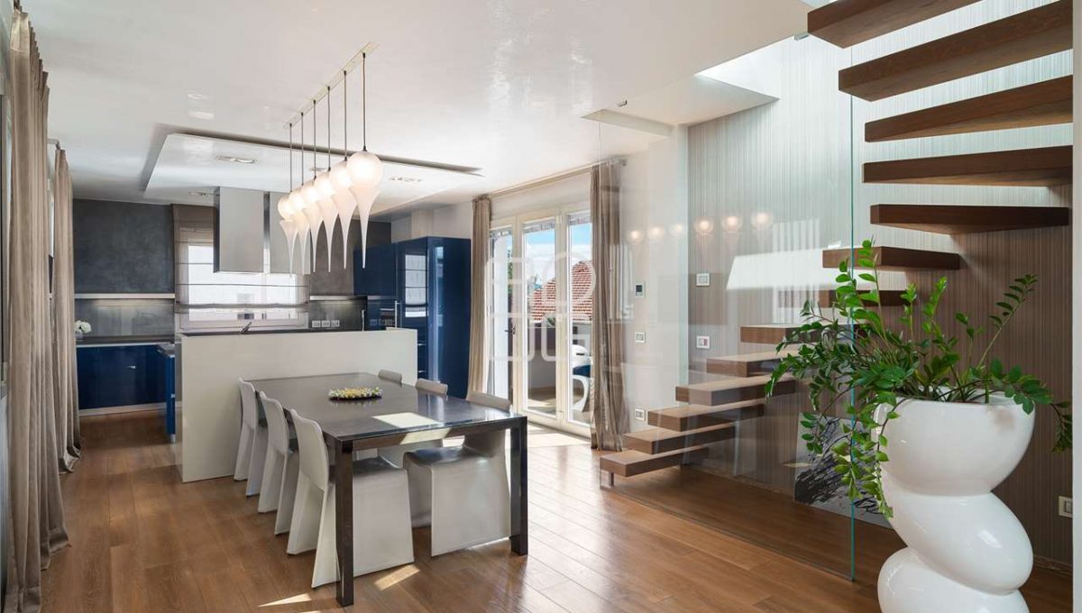 imm_65610-20250508212235-1280-_Watermark_png_mc