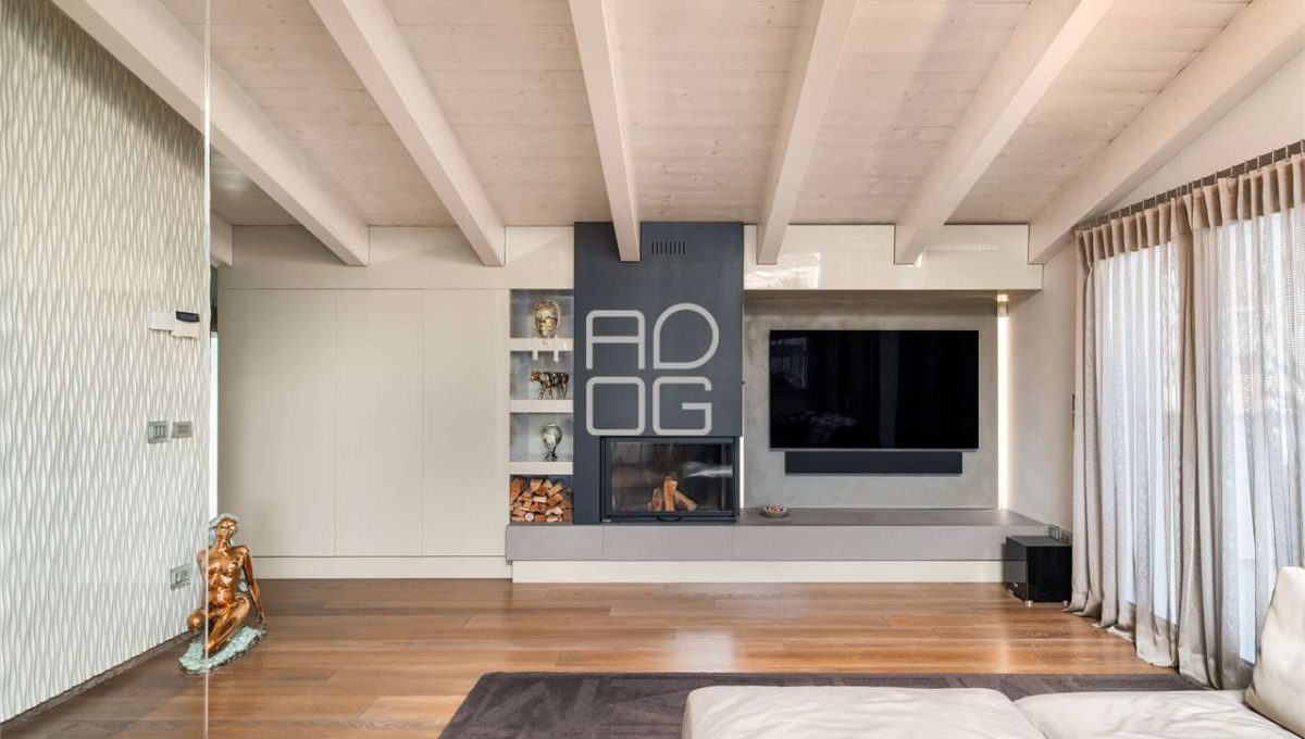 imm_65612-20250508212241-1280-_Watermark_png_mc