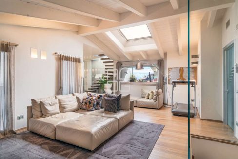 imm_65613-20250508212311-1280-_Watermark_png_mc