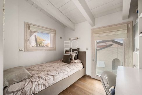 imm_65617-20250508212732-1280-_Watermark_png_mc