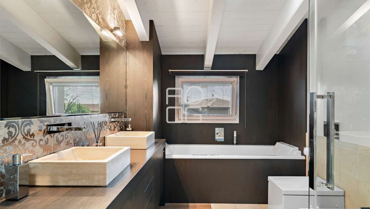 imm_65618-20250508212707-1280-_Watermark_png_mc