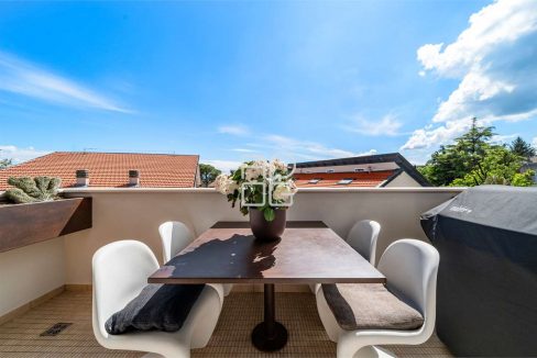 imm_65624-20250508212330-1280-_Watermark_png_mc