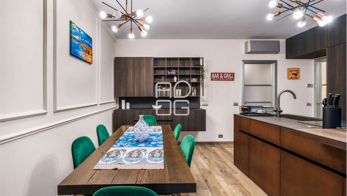 imm_69359-20251103155917-1280-_Watermark_png_mc