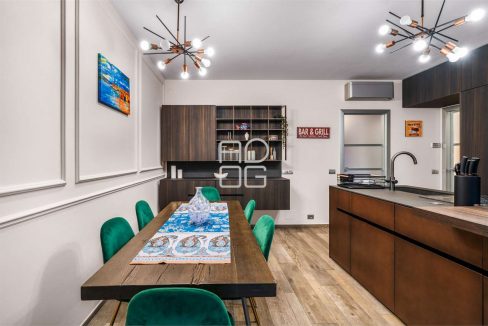 imm_69359-20251103155917-1280-_Watermark_png_mc