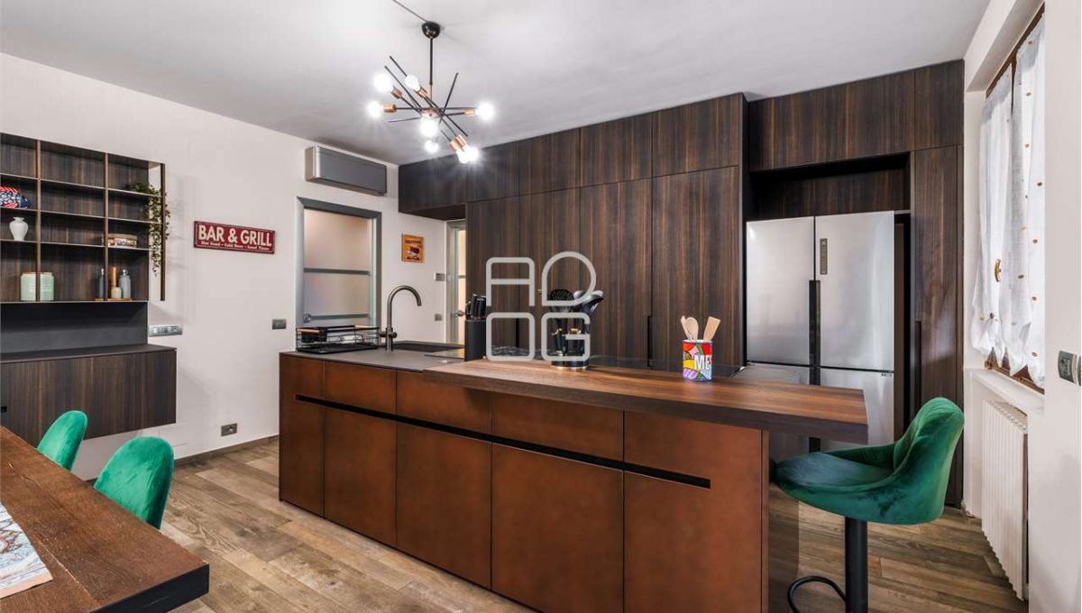 imm_69360-20251103155922-1280-_Watermark_png_mc