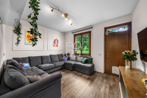 imm_69362-20251103155932-1280-_Watermark_png_mc