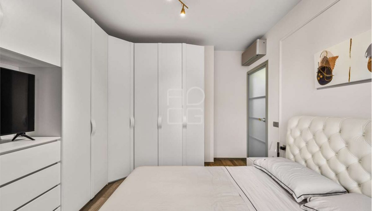 imm_69366-20251103160209-1280-_Watermark_png_mc