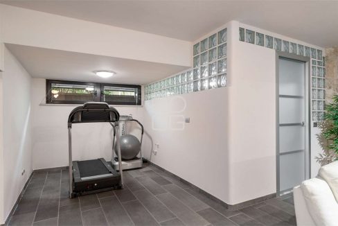 imm_69373-20251103155109-1280-_Watermark_png_mc