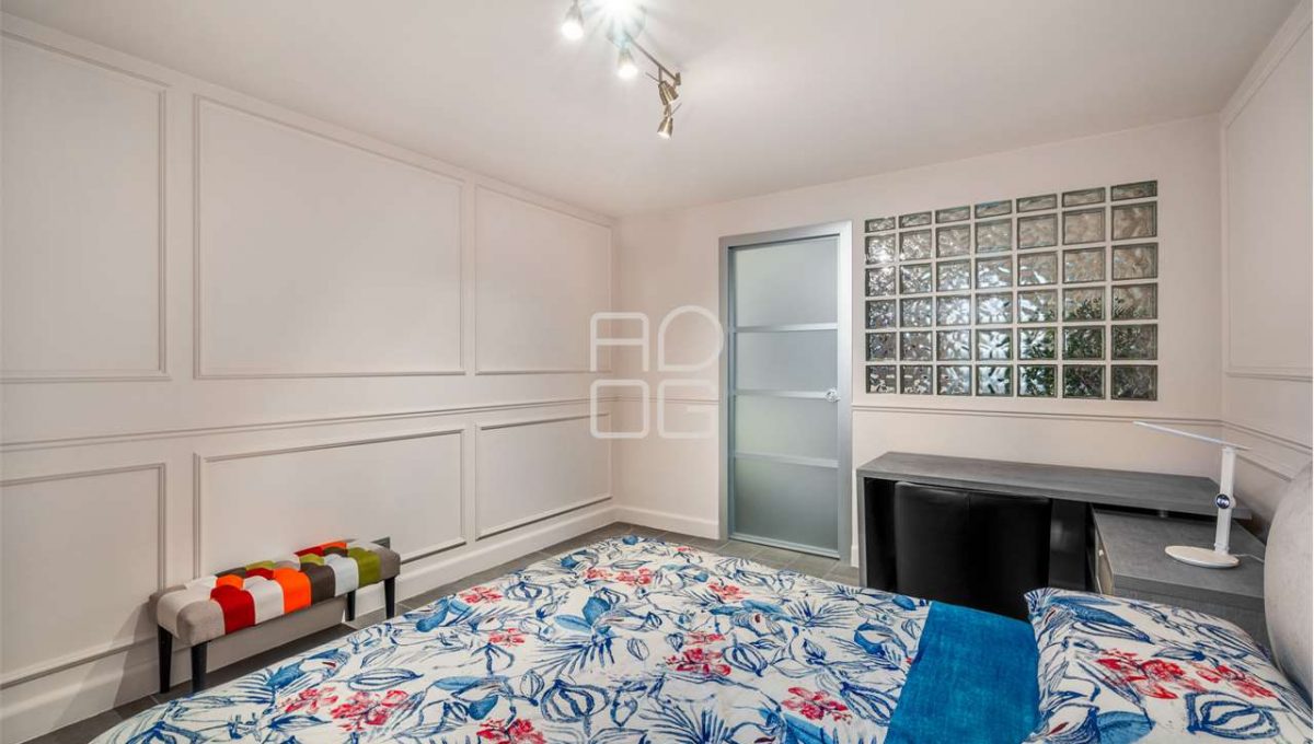 imm_69377-20251103160313-1280-_Watermark_png_mc