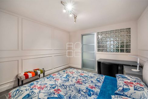 imm_69377-20251103160313-1280-_Watermark_png_mc