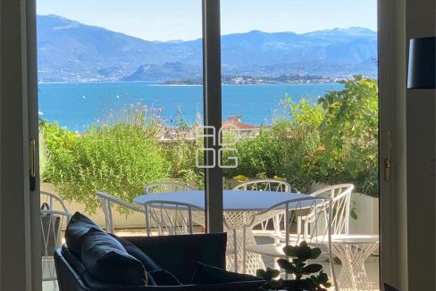 imm_69568-20251104182122-1280-_Watermark_png_mc