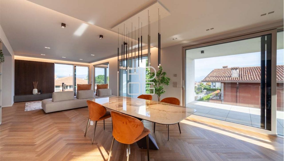 imm_69593-20251108112103-1280-_Watermark_png_mc