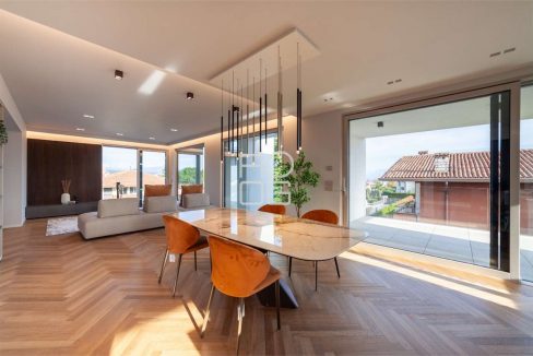 imm_69593-20251108112103-1280-_Watermark_png_mc