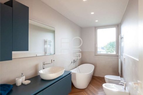 imm_69597-20251108112319-1280_Watermark_png_mc