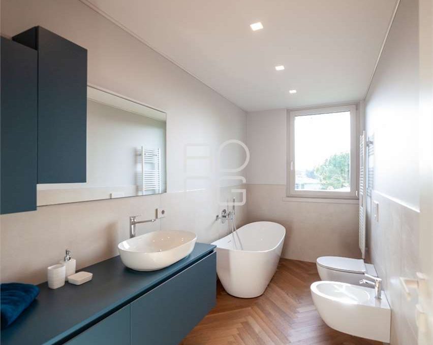 imm_69597-20251108112319-1280_Watermark_png_mc