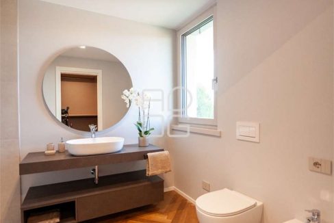 imm_69605-20251108112351-1280_Watermark_png_mc