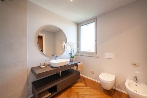 imm_69606-20251108112348-1280-_Watermark_png_mc