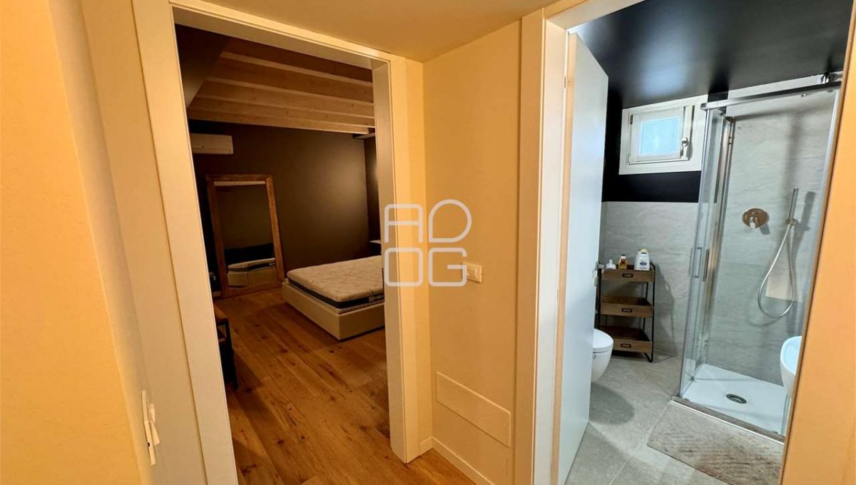 imm_69665-20251117175400-1280-_Watermark_png_mc