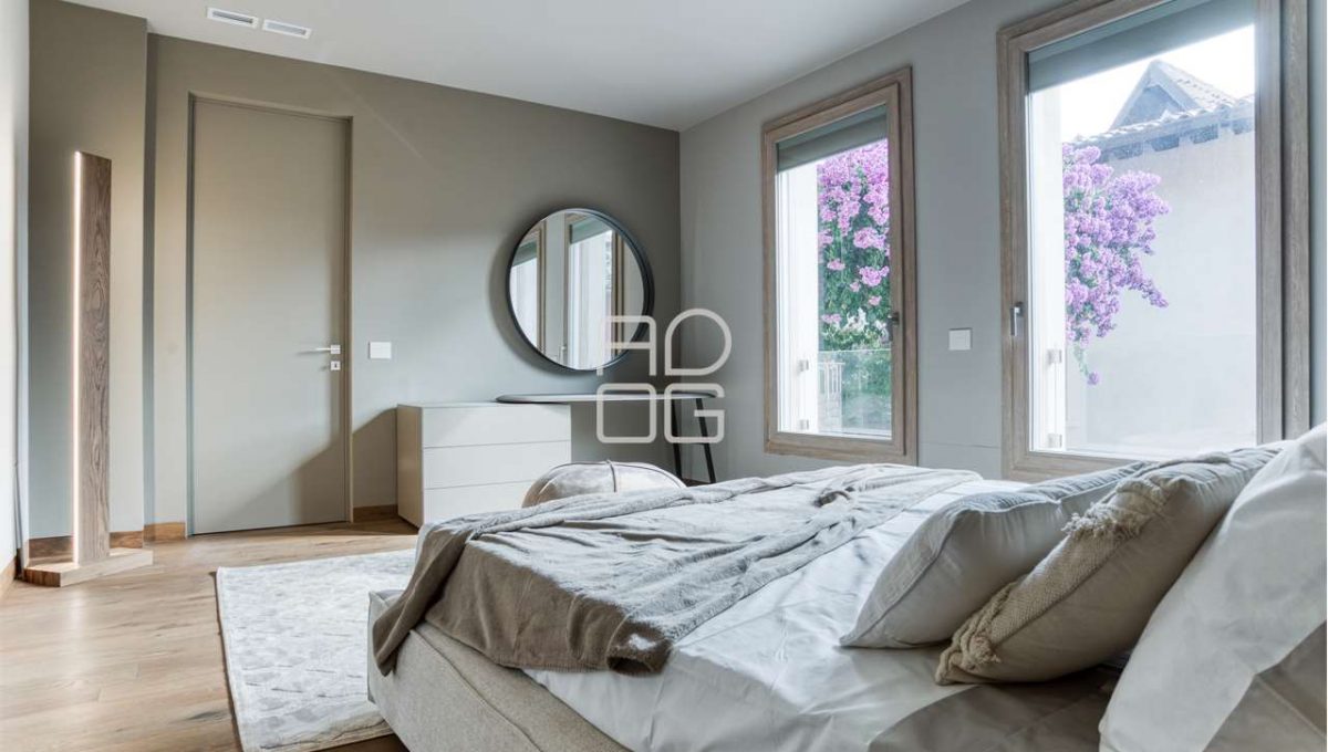 imm_69696-20251118184010-1280-_Watermark_png_mc