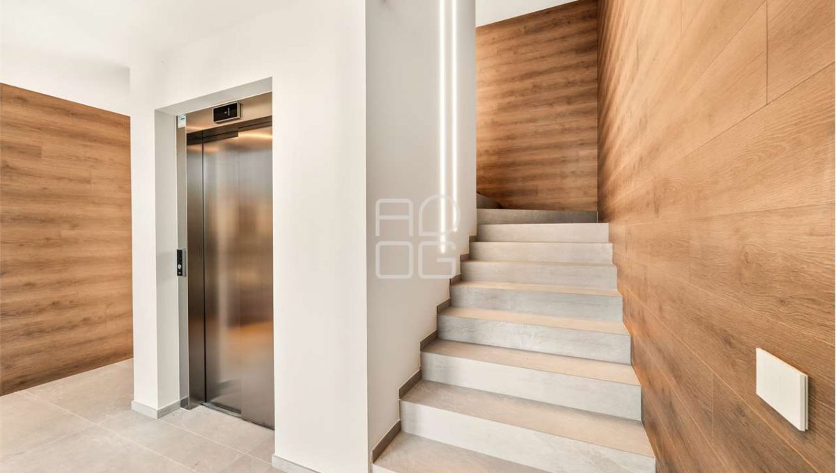 imm_69705-20251119095648-1280-_Watermark_png_mc