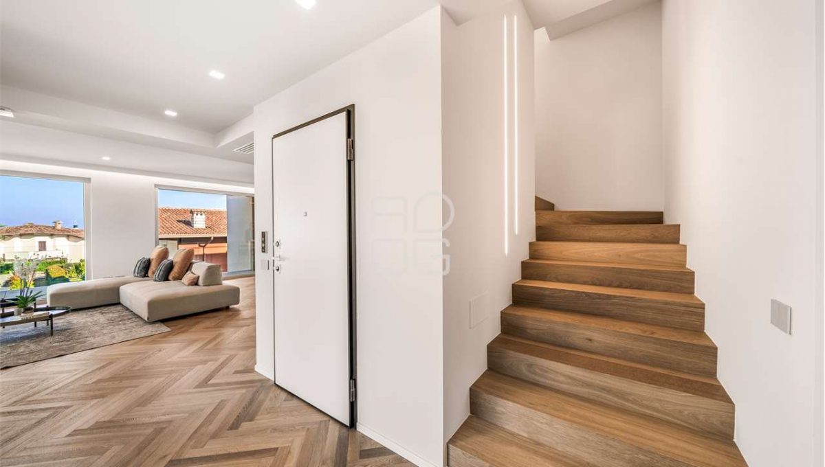 imm_69713-20251119095516-1280-_Watermark_png_mc