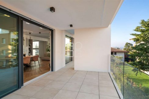 imm_69733-20251119095631-1280-_Watermark_png_mc