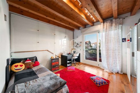 imm_69765-20251120102931-1280-_Watermark_png_mc