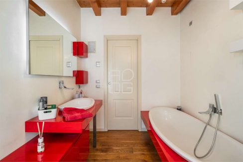 imm_69770-20251120102936-1280-_Watermark_png_mc