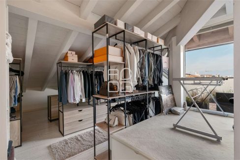 imm_69774-20251120102950-1280-_Watermark_png_mc