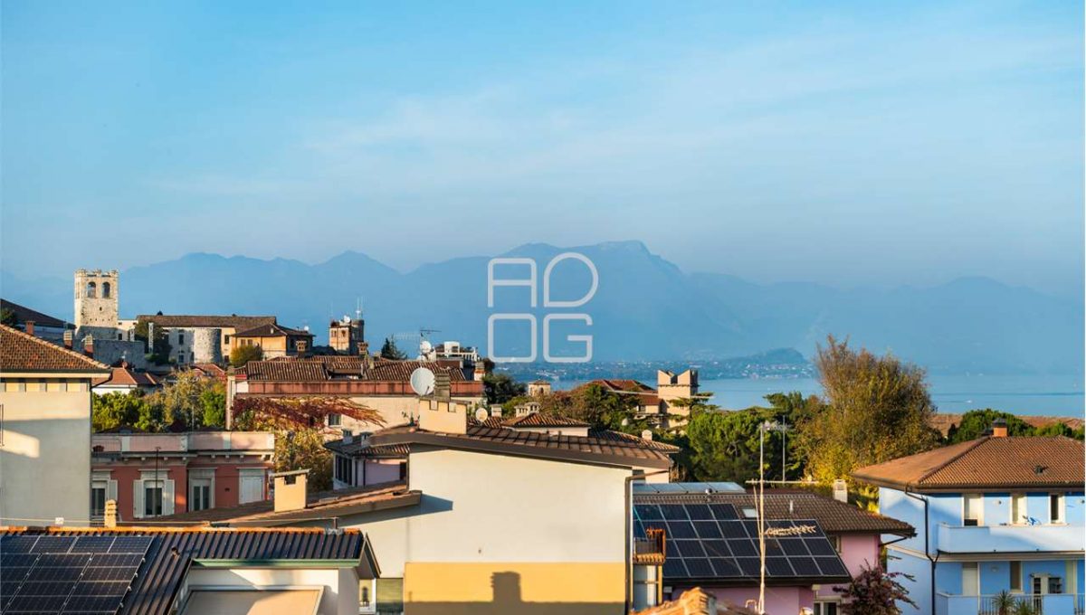 imm_69782-20251120103016-1280-_Watermark_png_mc